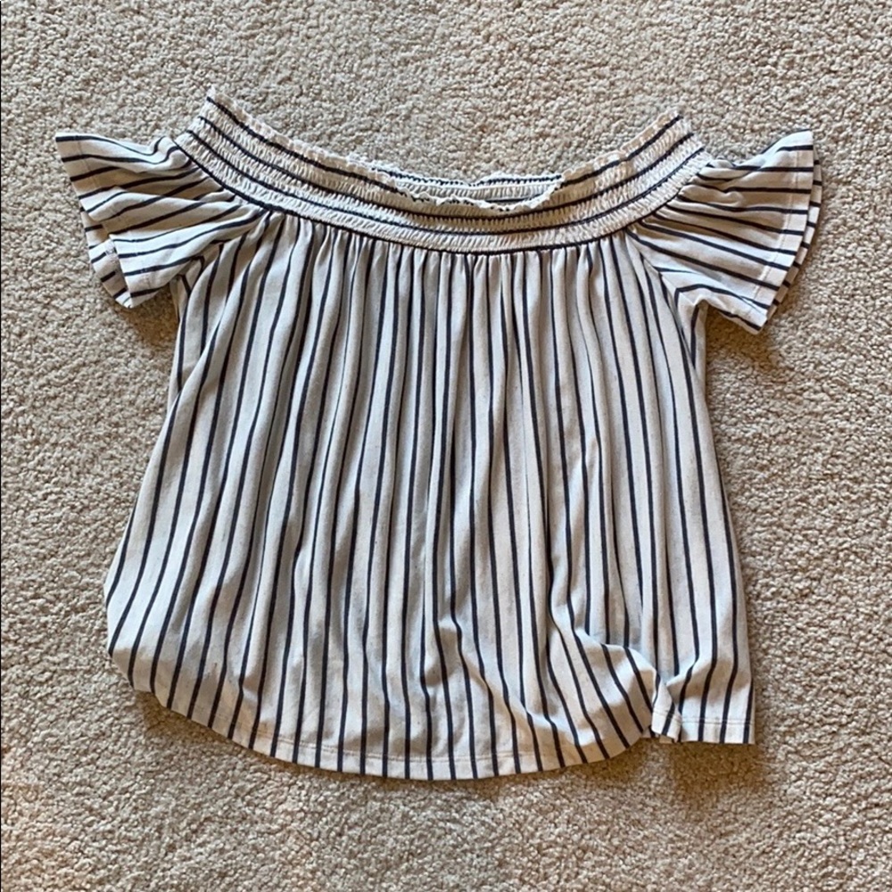 American Eagle Off The Shoulder Top